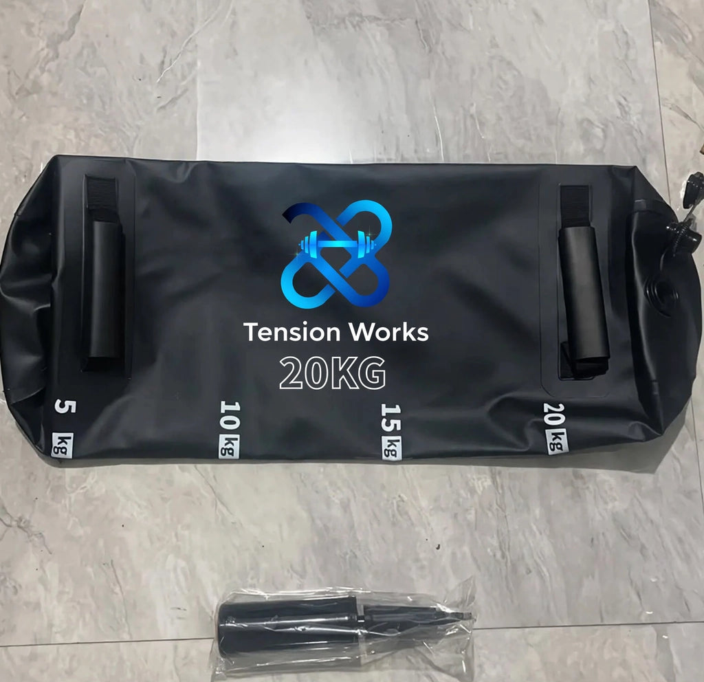 Water bag for lifting